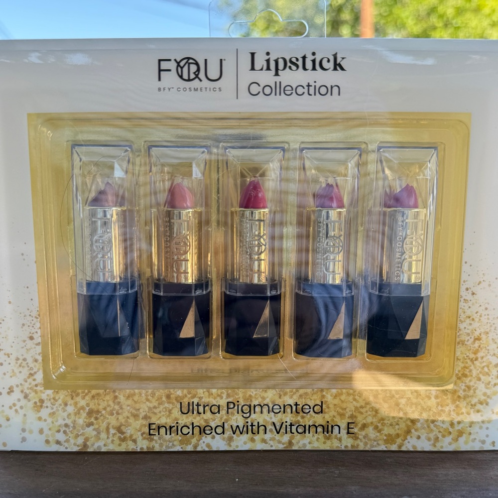 NIB BFY Cosmetics 5 Pieces Lipstick Set